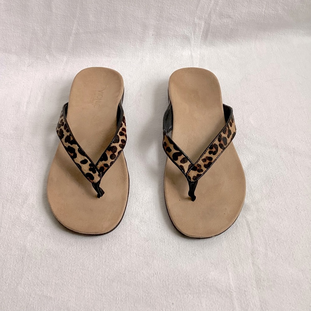 Suede & leather, Ortho heel, leopard print Vionic sandals - size 9 - Picture 2 of 9